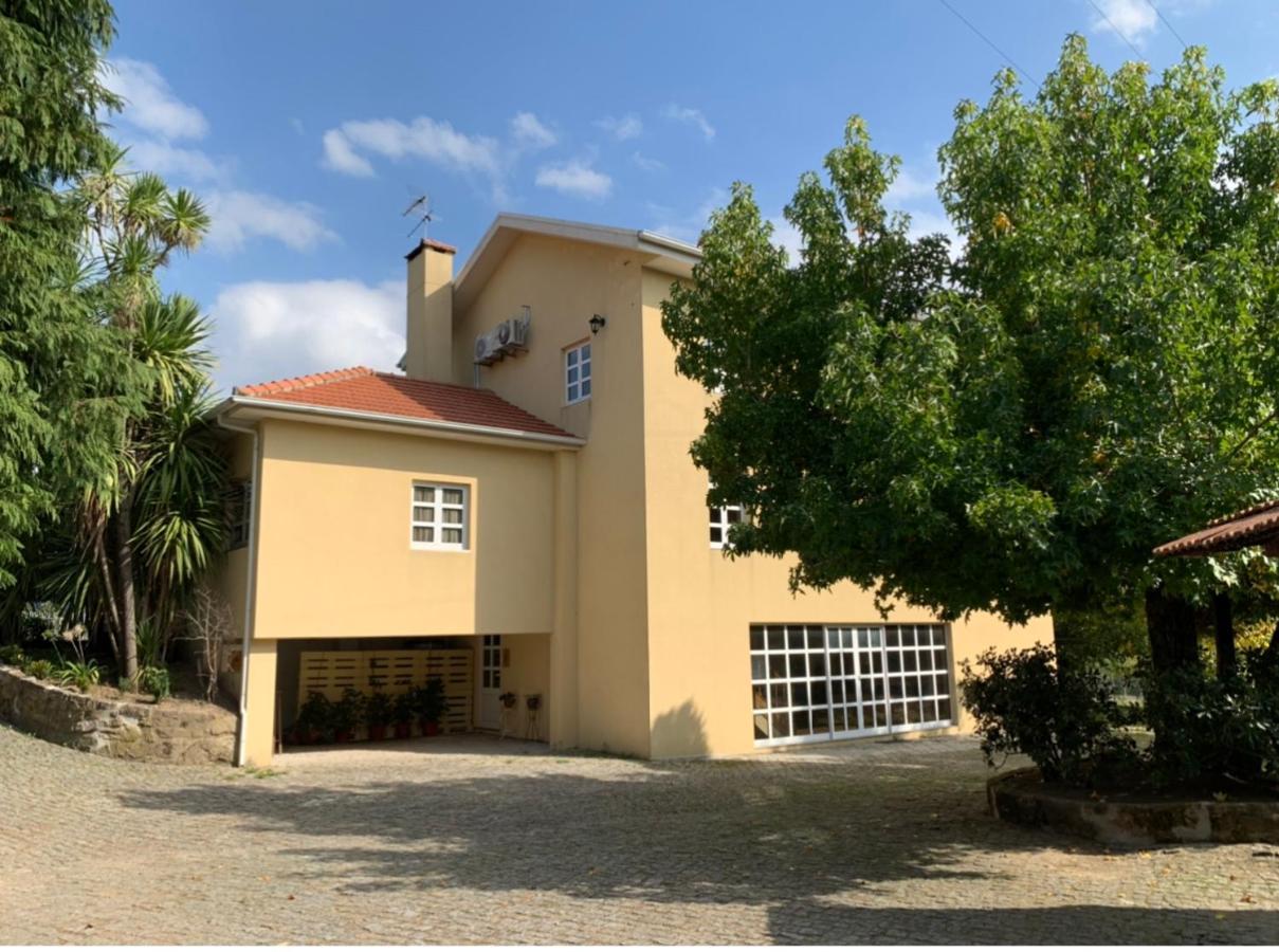 Gasthaus Casas Do Souto Lousada Exterior foto